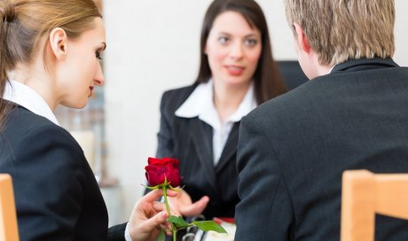 Accompagnement à propos des démarches administratives suite à un décès - Saint-Denis - PF 974 LES POINSETTIAS